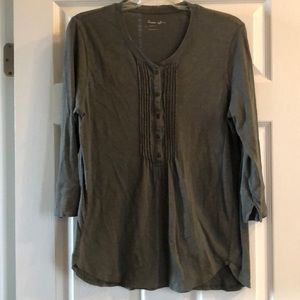 Henley shirt w/ ruffle detailing